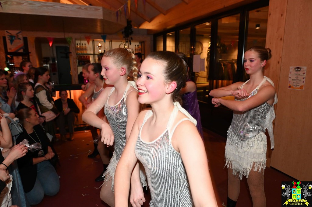 ../Images/Jeugddisco Middeleeuws Carnaval 117.jpg